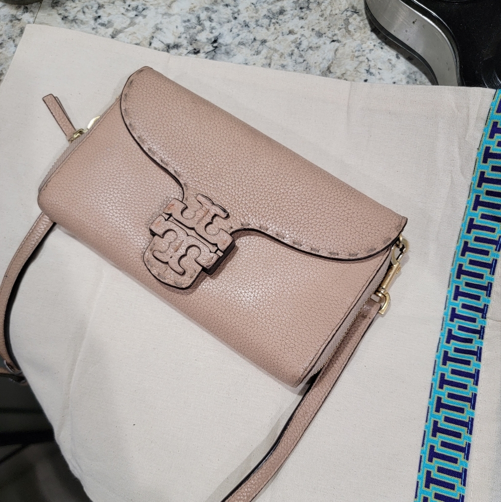 Tory Burch McGraw Crossbody Wallet Purse